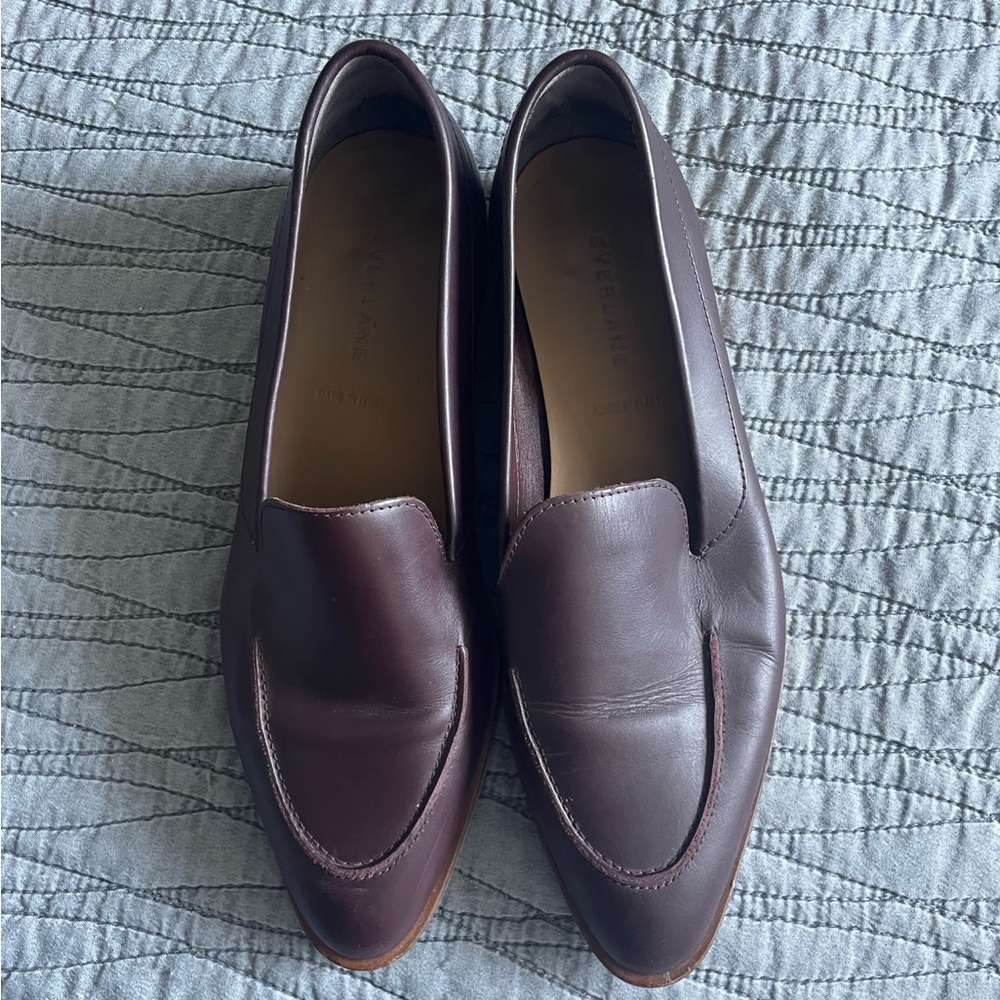 Everlane The Modern Burgandy Leather Loafer Flats Size 8.5
